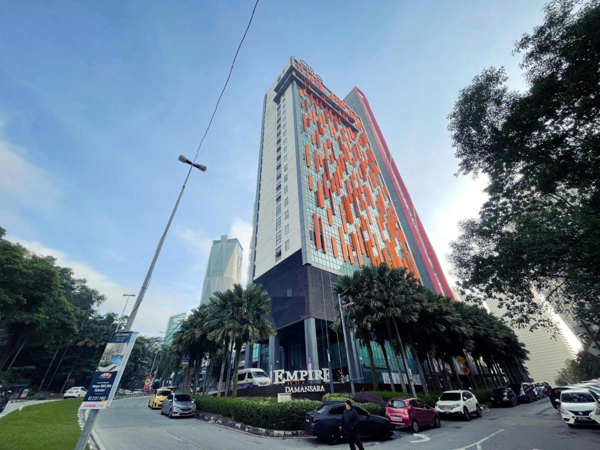 Q Damansara By Trillionz Hotel Petaling Jaya Esterno foto